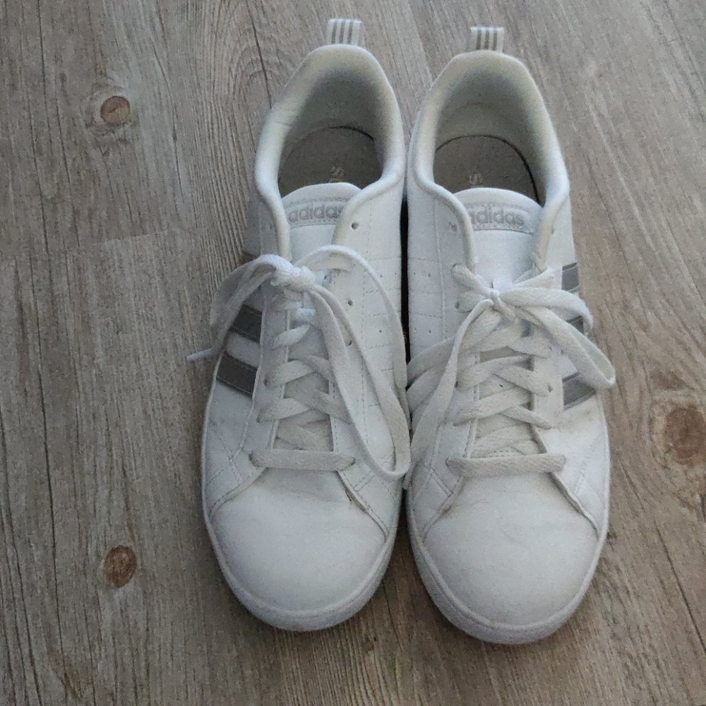 White and silver Adidas sneakers size 10